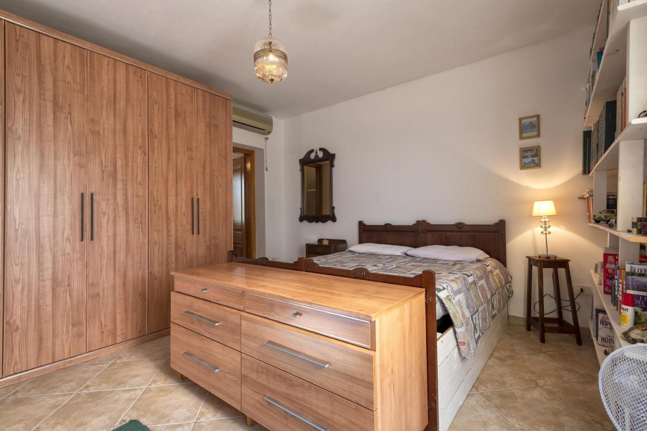 Casa Rina Villa Sassari Buitenkant foto