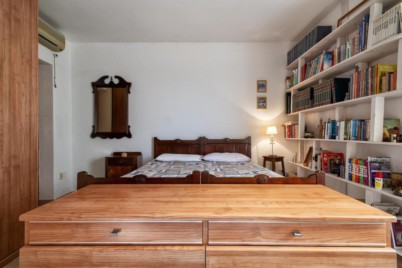 Casa Rina Villa Sassari Buitenkant foto
